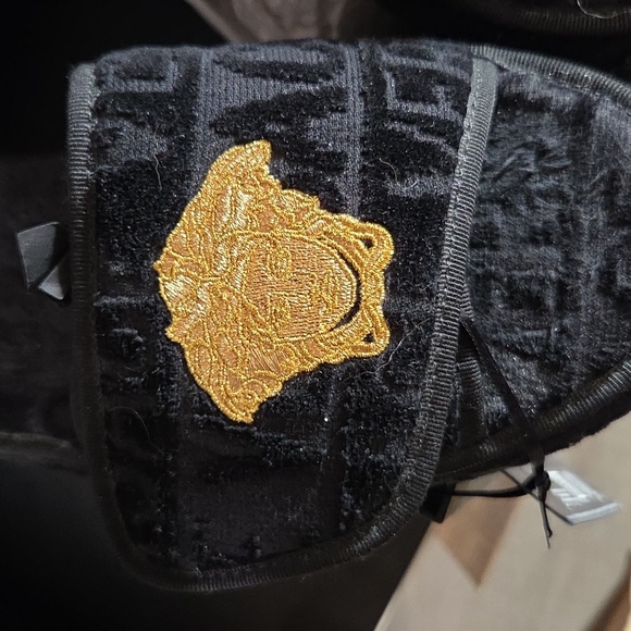 Versace Black and Gold Slides Unisex Full Inclusion - Picture 2 of 8